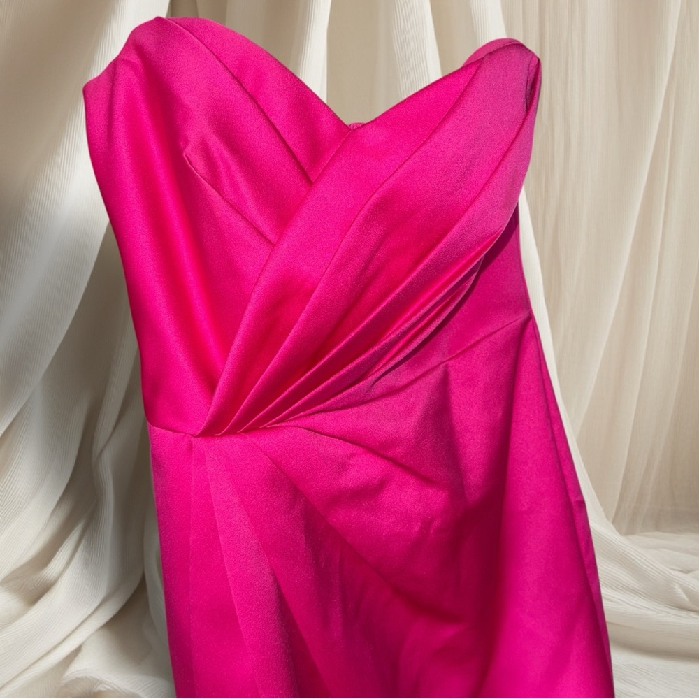 David’s Bridal, Short Pink, Strapless Satin Dress with Pleating, Sweetheart Neck